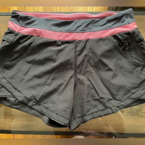 Tangerine 🍊 running shorts - Picture 1 of 7